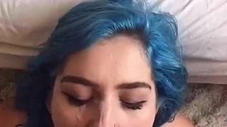 Blue Hair Emo saa pamauksen